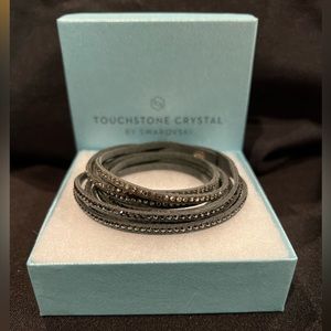 Touchstone Crystal Wrap Star Bracelet Dark Grey